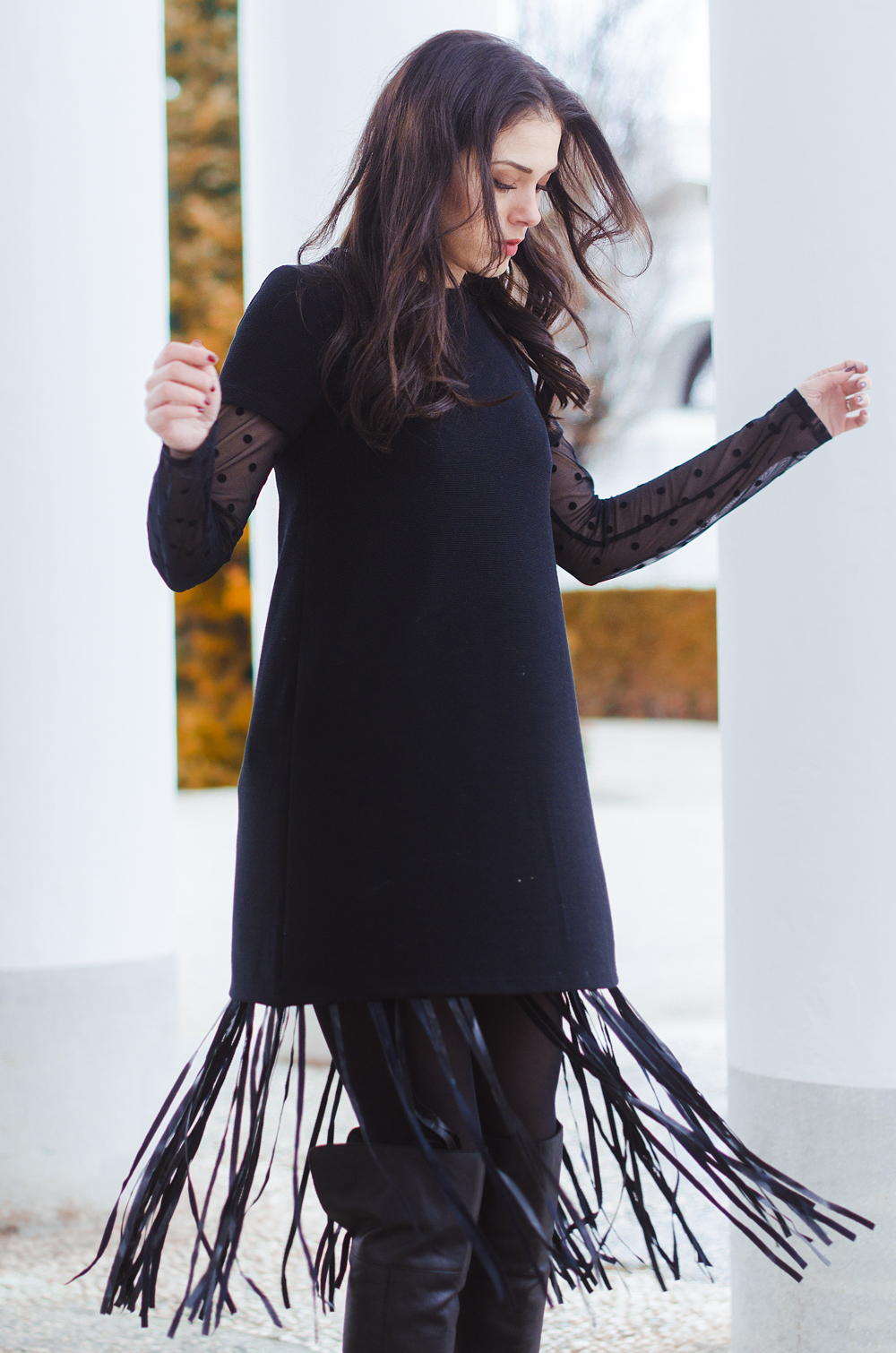 Eva Ahačevčič_Love, Eva_Terminal 3_ Resice_Fringes_OOTD_Black from head to toe 5